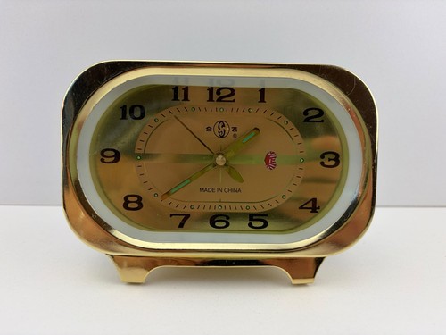 Vintage wecker tischuhr retro - vintage,